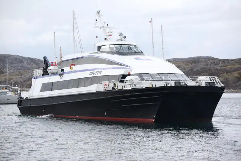 Katamaran till salu