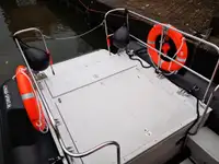 Containerskepp till salu