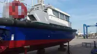 Besättningsbåt till salu