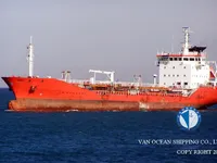 Olje-/kemikalietanker till salu
