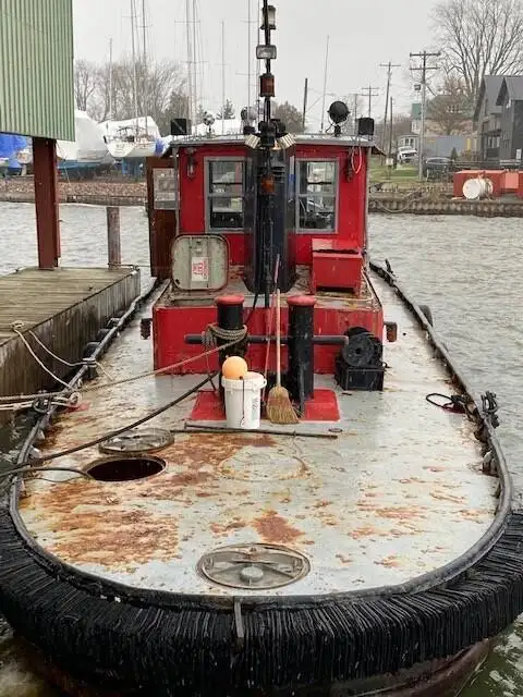 Bogserbåt till salu