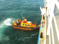 Containerskepp till salu