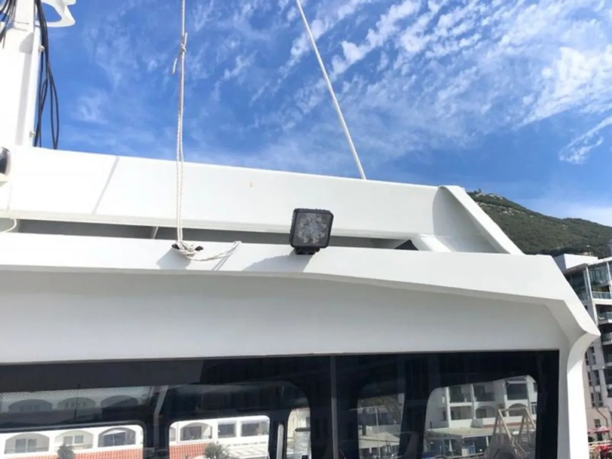 Besättningsbåt till salu