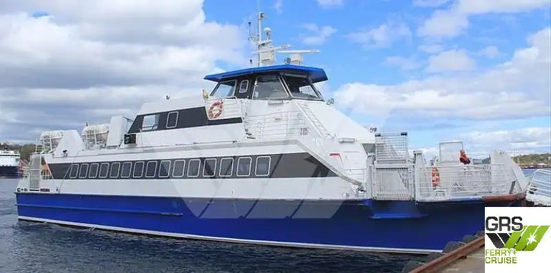 Katamaran till salu
