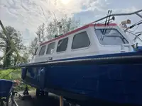 Patrullbåt till salu