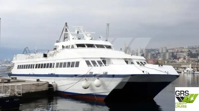 Kryssningsfartyg till salu