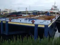 Pråm till salu