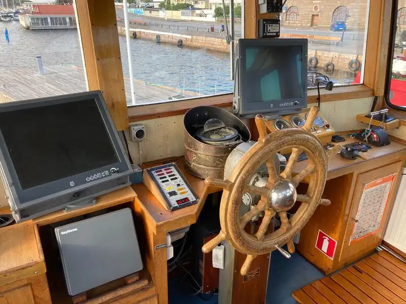 Bogserbåt till salu