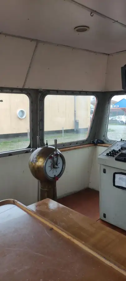 Bogserbåt till salu