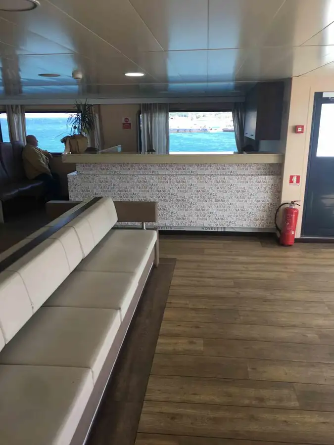 Färja till salu