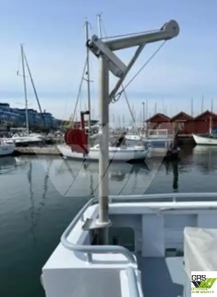 Forskningsfartyg till salu