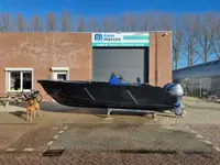 Containerskepp till salu