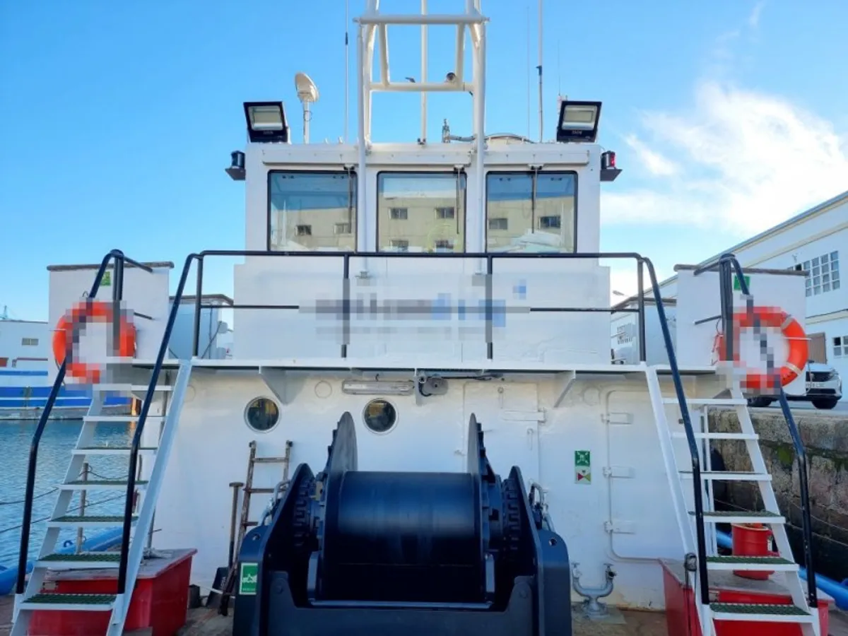 Arbetsbåtar till salu