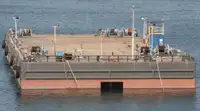 Pråm till salu