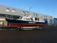Undersökningsfartyg till salu