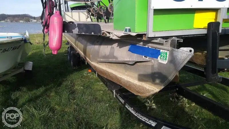 Containerskepp till salu