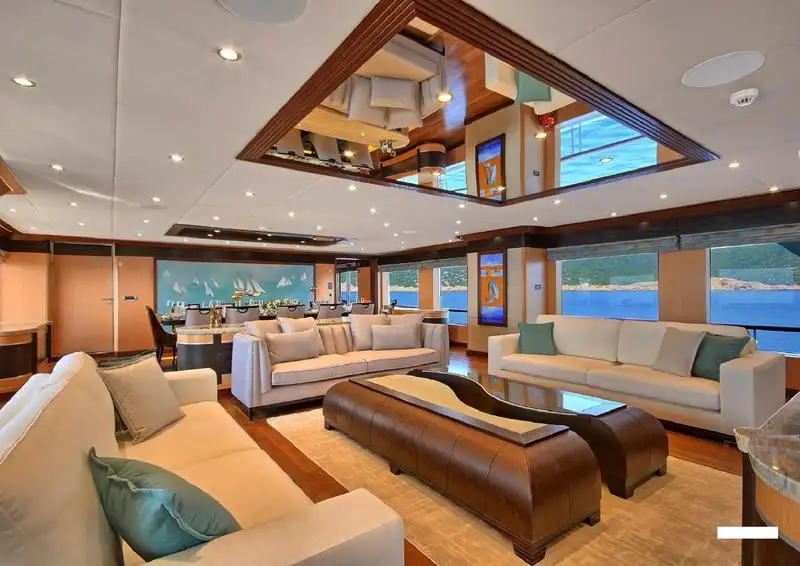 Yacht till salu