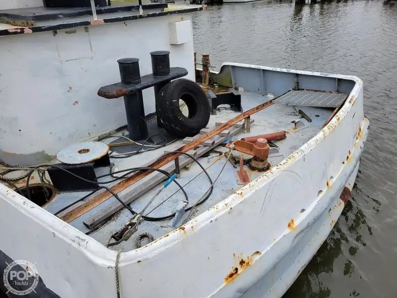 Försörjningsfartyg till salu