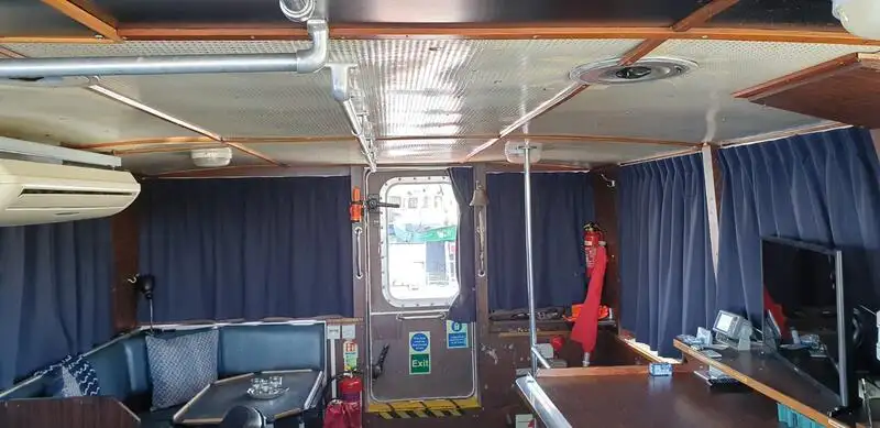 Patrullbåt till salu