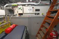 Räddningsfartyg till salu