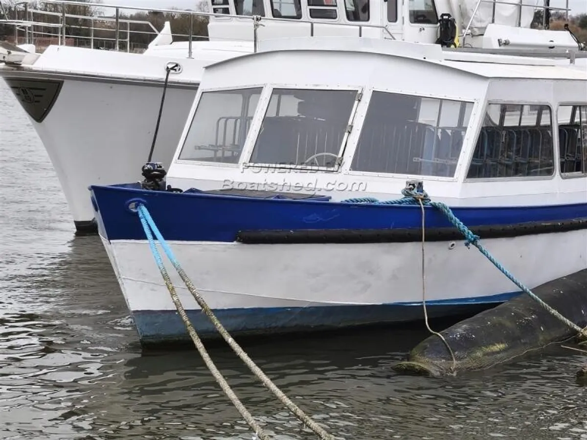 Passagerarfartyg till salu