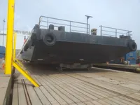 Pråm till salu