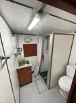 Containerskepp till salu