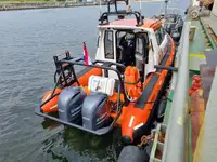 Containerskepp till salu