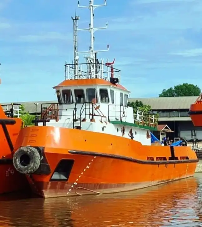 Bogserbåt till salu