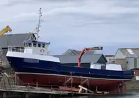 Arbetsbåtar till salu