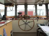 Pråm till salu