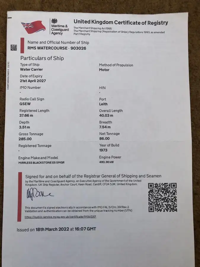 Olje-/kemikalietanker till salu