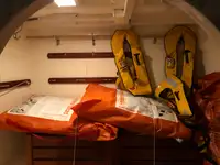 Räddningsbåt till salu