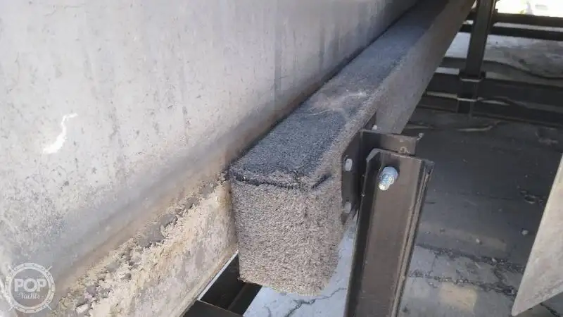 Containerskepp till salu