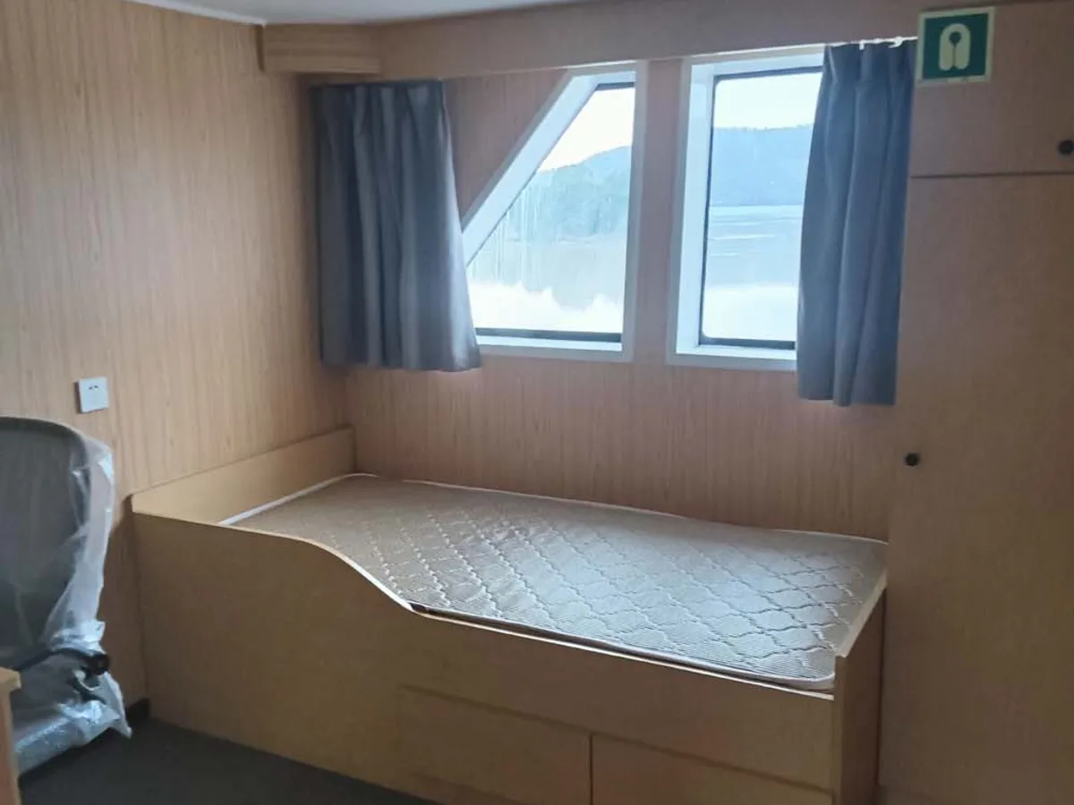 Katamaran till salu
