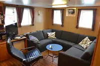 Containerskepp till salu