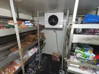 Försörjningsfartyg till salu