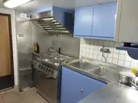 Containerskepp till salu