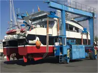Katamaran till salu