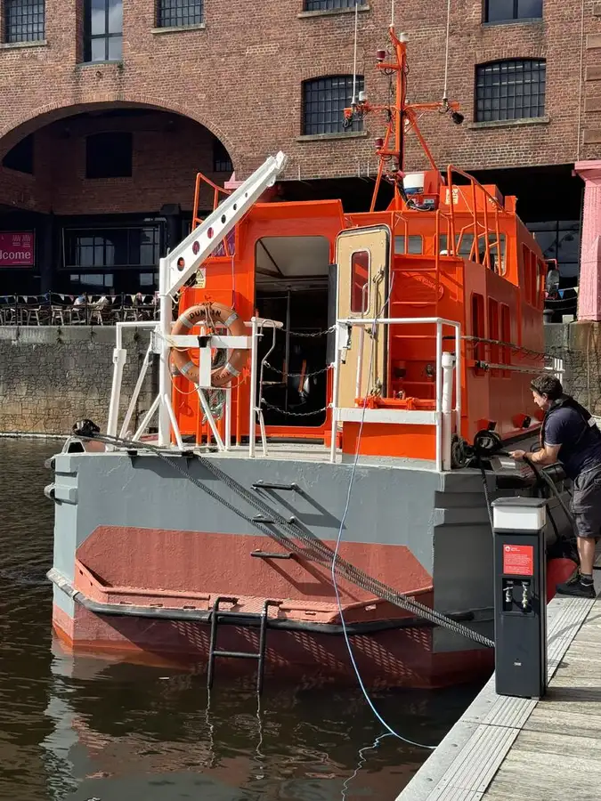 Lotsbåt till salu