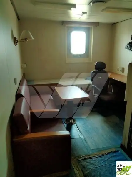 Försörjningsfartyg till salu