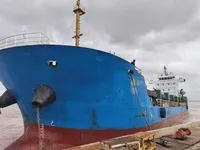 Containerskepp till salu