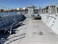 Landstigningsfartyg, tank till salu