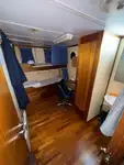 Containerskepp till salu