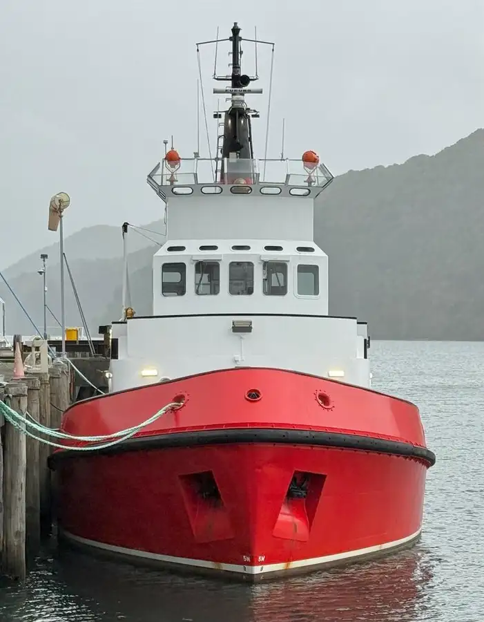 Bogserbåt till salu