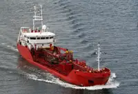 Oil/Chemical tanker till salu