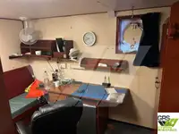 Försörjningsfartyg till salu