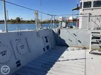 Landstigningsfartyg, tank till salu