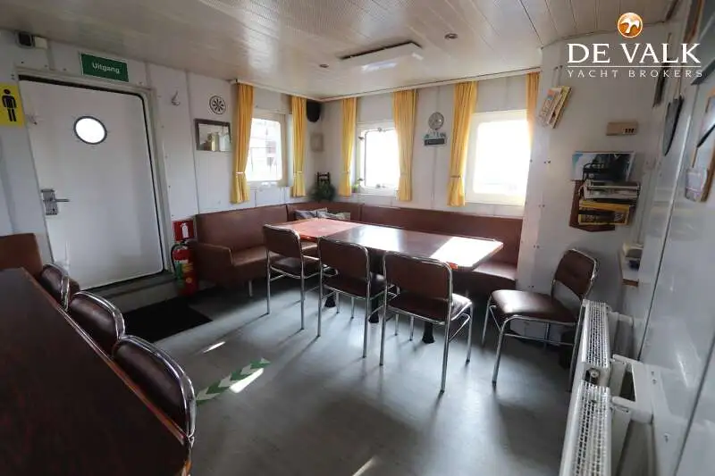 Flytande hotell till salu