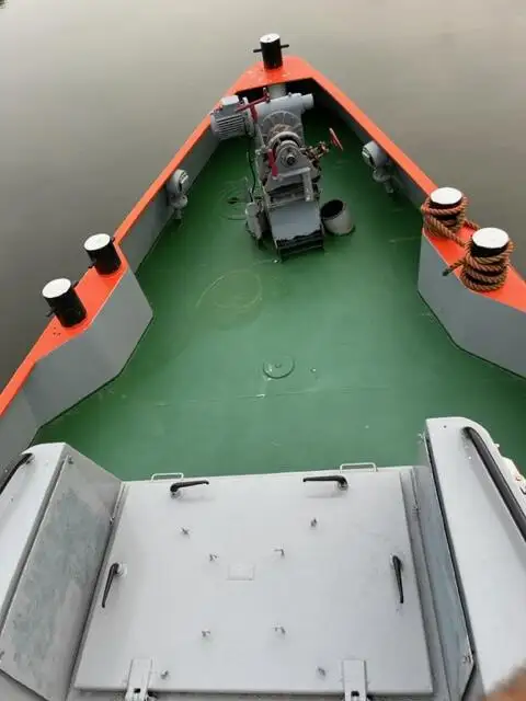 Patrullbåt till salu
